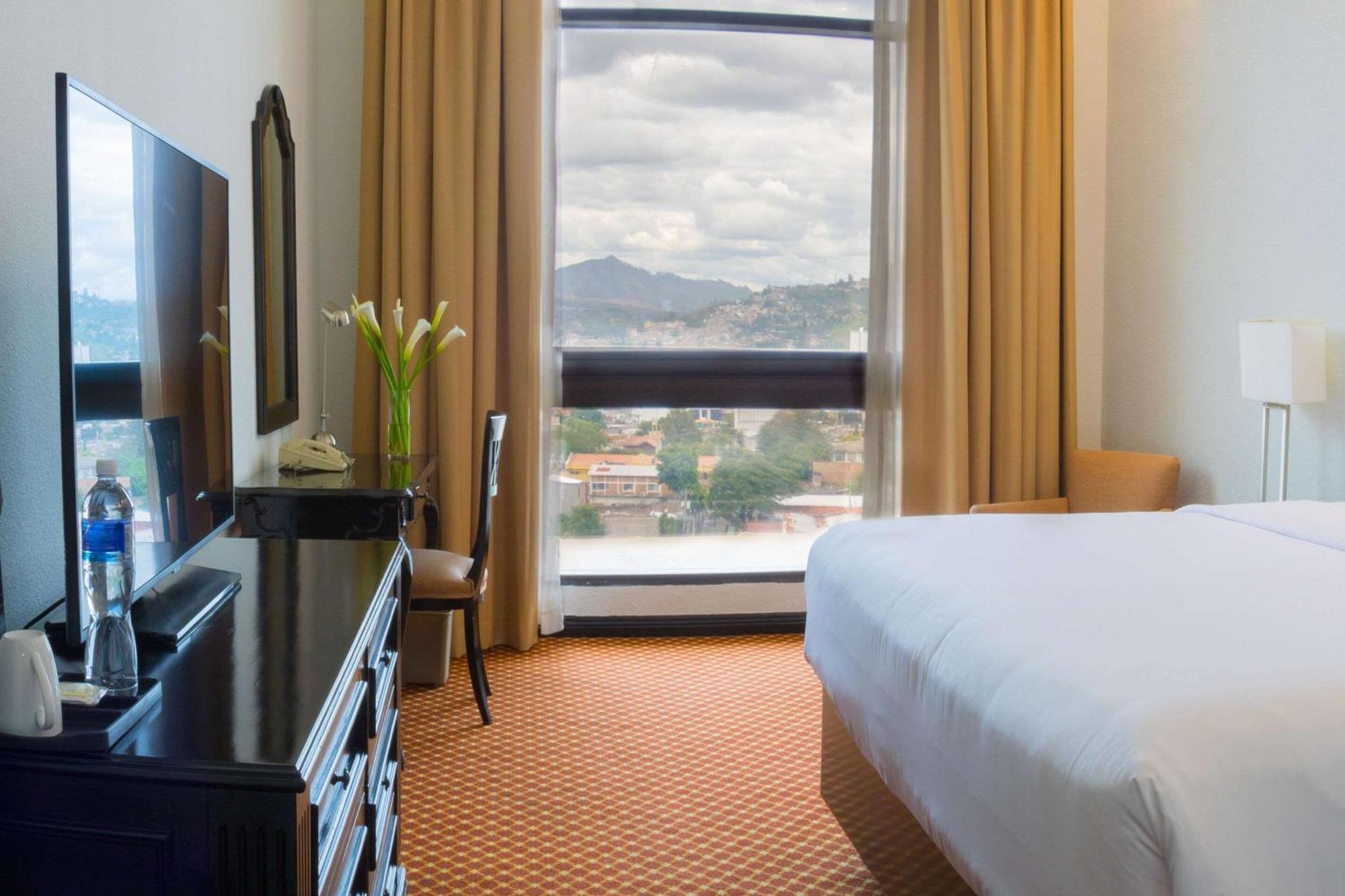 Clarion Hotel Real Tegucigalpa Esterno foto
