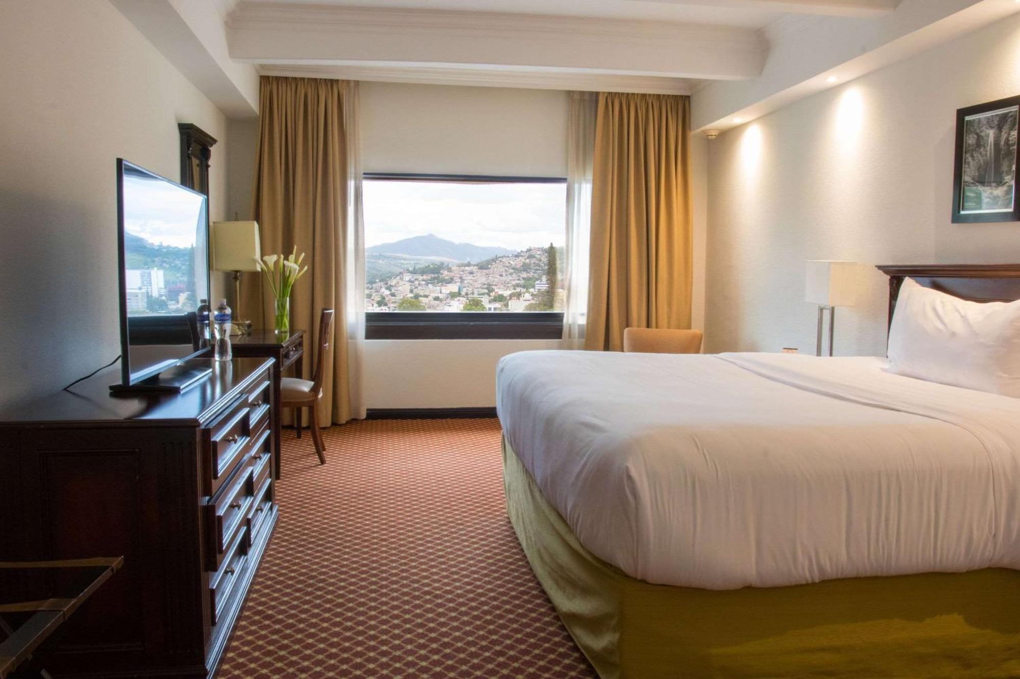 Clarion Hotel Real Tegucigalpa Esterno foto